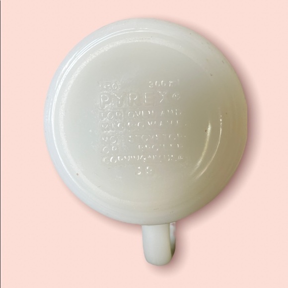 VINTAGE Pyrex Butterfly Gold milk glass mugs 4pc - Picture 6 of 6